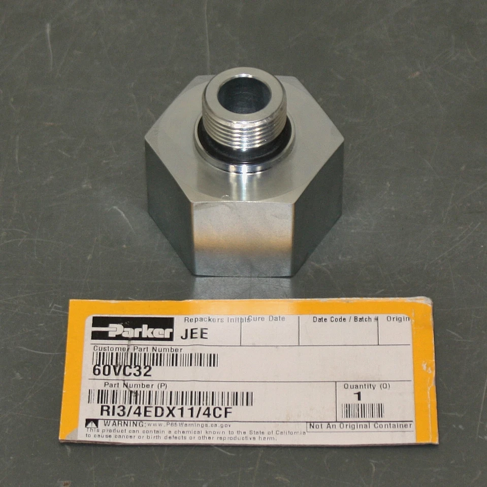 Encaixe redutor Parker RI3/4EDX11/4CF, 3/4" x 1-1/4" tubo BSPP, porta Ermeto DIN - Imagem 1 de 4