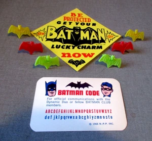 1966 OFFICIAL BATMAN BAT RINGS- CLUB CARD- LUCKY CHARM SIGN-TOYS VINTAGE LOT - Picture 1 of 12