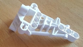 LEGO Technic / Bionicle Torso in White from 8741 (50925) (S984)