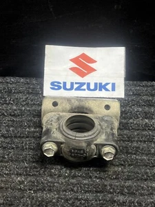 OEM SUZUKI LTR450 LTR 450 06-09 - VÁSTAGO DE DIRECCIÓN COLLARÍN ABRAZADERA MONTAJE Y BUJE + - Imagen 1 de 4