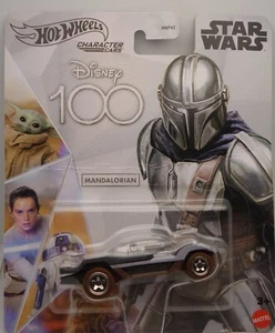 Hot Wheels Character Cars Mandalorian 2023 HNP53-4B10 START WARS - Imagen 1 de 7