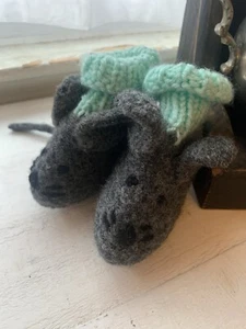 Handmade Mouse Animal Booties/Slippers For Baby - Picture 1 of 7