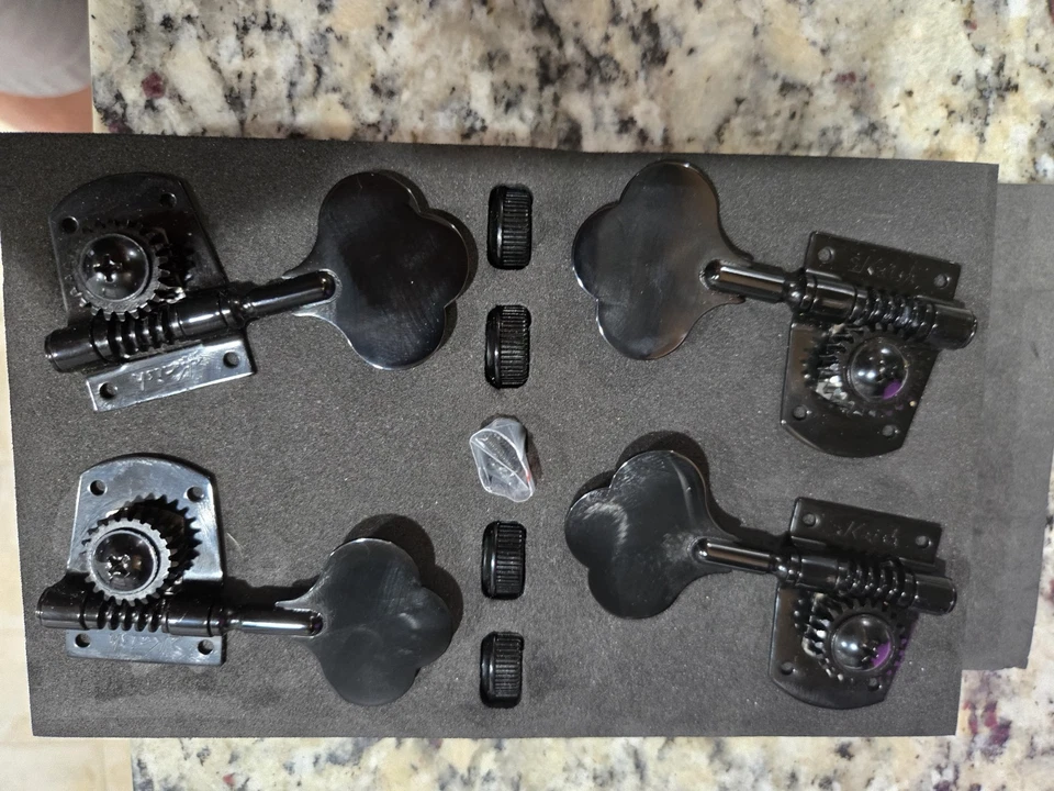 Sintonizadores de bajos vintage de los años 70 máquinas de afinación de bajos para bajo American P/J Foto 1 de 4