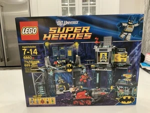 Lego DC Universe Super Heroes- The Batcave (6860)- New- Ships Fast - Picture 1 of 4