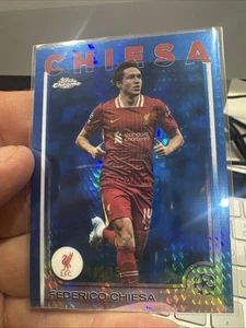 2024-25 Topps Cromo UEFA/150 Federico Chiesa #124 Hyp/Blue Refractor Liverpool - Imagen 1 de 2