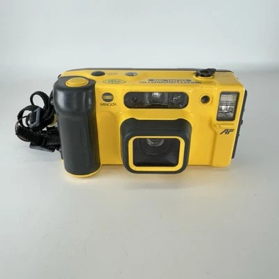Minolta Weathermatic Dual 35 AF 35mm Point & Shoot Underwater Film Camera PARTS - Image 1 of 4