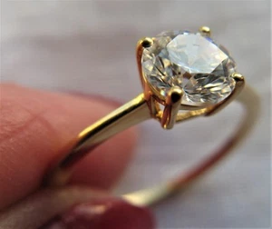 Swarovski Zirconia 1.5cts solitaire ring, gold overlay sterling silver. Size O - Picture 1 of 10