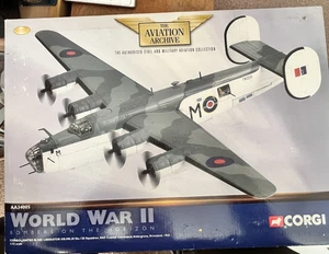 Corgi Diecast 1:72 Consolidato B-24D Liberator GR.MkIII Comando Costiera AA34005 - Foto 1 di 10