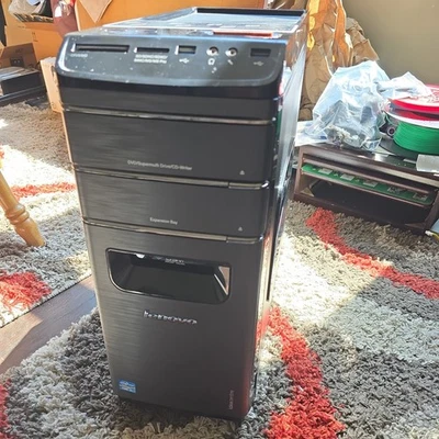 PC de escritorio para juegos Lenovo IdeaCentre K430 i5 16G RAM, 512 GB SSD GTX 1060  Foto 1 de 3