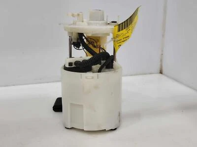 Conjunto de bomba de combustible montado en tanque Hyundai Elantra 2011-2016 sedán OEM 311103X500 Foto 1 de 4