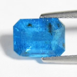 Piedra preciosa suelta corte esmeralda 2,98 quilates apatita azul neón natural 9,5 x 7,2 x 5,3 mm - Imagen 1 de 4