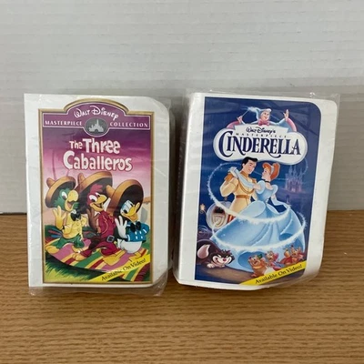 Colección Obra Maestra Disney 1996 Los Tres Caballeros Cenicienta Happy Meal Foto 1 de 4
