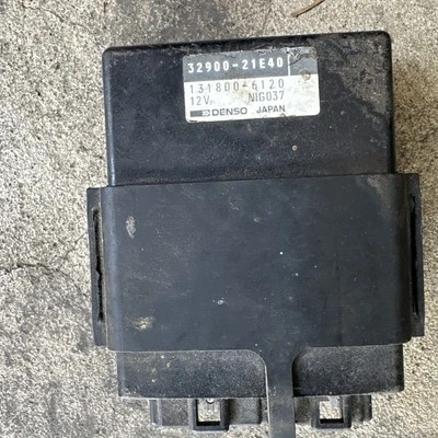 Unidad de control de encendido 94-96 Suzuki RF600 RT caja CDI 32900-21E40  Foto 1 de 4