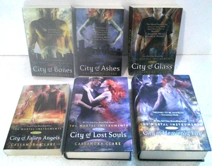 6 Cassandra Clare books The complete Mortal Instruments Series #1 - #6 - Picture 1 of 3