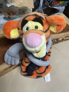 Disney Tigger Plüsch Golf Kopfbedeckung mit grauem Golfschläger Wickel um ihn Pooh - Bild 1 von 4
