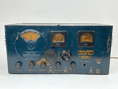 Receptor de alta frequência vintage Hallicrafters SX-24 Skyrider Defiant - Não testado - Imagem 1 de 4