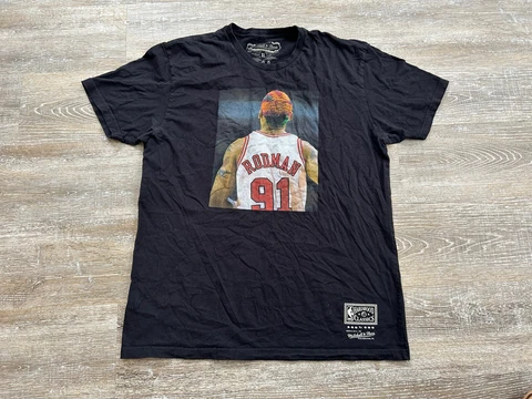 Retro Mitchell & Ness Dennis Rodman Chicago Bulls T Shirt Mens XL Rainbow Hair Cover