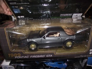 Greenlight 1/18 1989 Pontiac Firebird GTA grey NIB - Picture 1 of 1