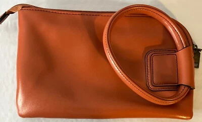 Cartera sin asas Simply Noelle para mujer con anillo naranja coral Foto 1 de 4