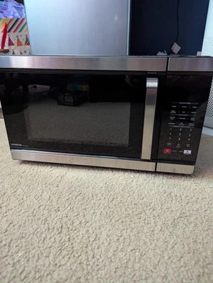 Cuisinart Microwave Oven - Model CMW110-FR - Image 1 of 4