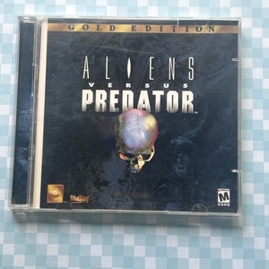 Aliens vs Predator Gold Edition PC CD-Rom 2 Discs Mature 2000 Multiplayer Game - Picture 1 of 9