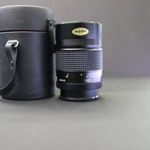 Konica Hexanon AR 135mm f/3.5 MF Teleobjektiv mit Schutzkappen & Tasche - Bild 1 von 3