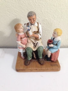 Norman Rockwell Museum Collection "The Toymaker" 1979 Ceramic Figurine - Picture 1 of 9