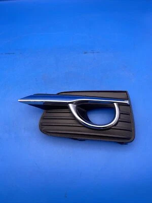 Cubierta antiniebla parachoques delantero izquierdo Infiniti Q50 2014-2017 OEM 62256-4GZ0A Foto 1 de 4