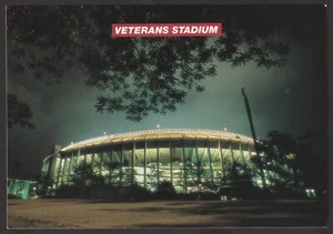 Very Scarce Philadelphia Phillies & Eagles Veterans Stadium Team Issued Postcard - Picture 1 of 2