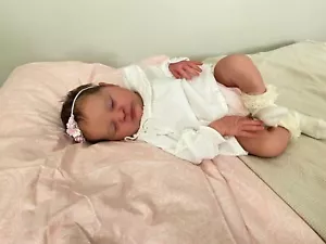 Realistic Baby Doll 19 Inch Lifelike Newborn Dolls Reborn Baby Dolls with Hair - Picture 1 of 3