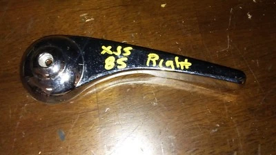 PALANCA MANIJA ASIENTO CROMADA LADO PASAJERO DERECHO OEM JAGUAR XJS 82-91 Foto 1 de 2