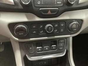 Heater Climate Temperature Control Front Fits 17-23 ACADIA 4742854 - Picture 1 of 12
