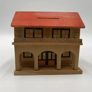 Vintage Erzgebirge CASA IN LEGNO CON PORTICO intonaco piccolo 4 pollici più probabile tedesco - Foto 1 di 9