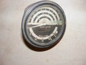 Tachometer for parts ~ John Deere 1020 1520 1530 2020 2030 2040 AR50954 - Picture 1 of 2