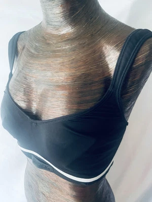 Sujetador deportivo negro amortiguador 32F Active multideporte sujetador-nuevo sin etiquetas Foto 1 de 4