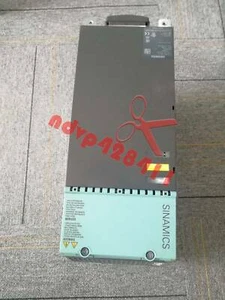 EIN GEBRAUCHTES SIEMENS EINZELNES MOTORMODUL 6SL3120-1TE24-5AA3 6SL3 120-1TE24-5AA3 - Bild 1 von 5