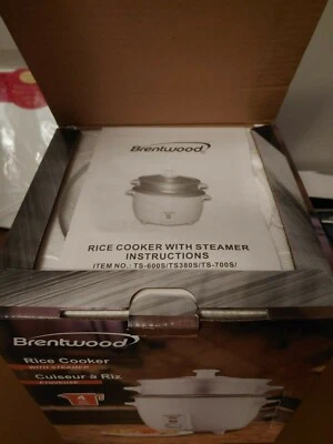 Arrocera antiadherente Brentwood de 4 tazas con vaporera - blanca - TS-700S Foto 1 de 3