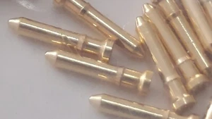 s MILL-MAX M9225-0-15-15-10-27-10-0 Connettore Pin Presa NOS Qtà - 700 pz - Foto 1 di 7