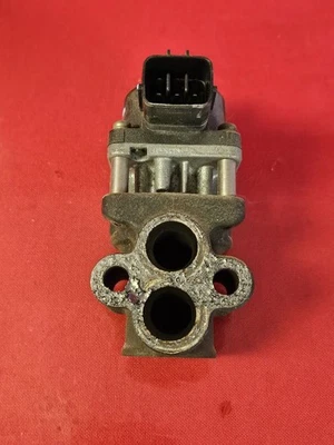 2003-2006 Mitsubishi Montero Limited 3.8L V6 Exhaust Gas Recirculation EGR Valve - Image 1 of 4