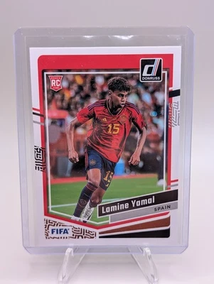 Карта новичка Lamine Yamal Испания 2023-24 Panini Donruss FIFA Soccer - Изображение 1 из 2