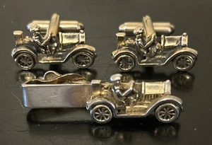 Vintage SWANK Gold Tone Antique Car Cufflinks and Tie Clip Bar Set - Picture 1 of 4