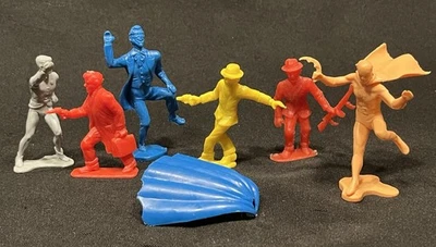 6 Original 1966 Ideal Justice League Figures Batman Robin Joker Mobsters 2 Capes - Image 1 of 4