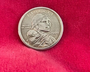 2000-D Sacagawea Dollar Coin - Picture 1 of 7