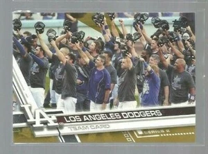 2017 Topps Gold #608 Los Angeles Dodgers 1257/2017 (ref55440) - Picture 1 of 1