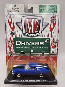 M2 Machines Driver 1970 Ford Mustang Mach 1 Fastback Blu Uscita 2 - Foto 1 di 2