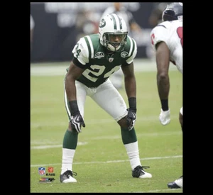 Darrelle Revis STAREDOWN New York Jets c.2010 Premium 16x20 NFL POSTER Print - Picture 1 of 1