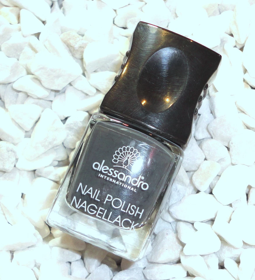Alessandro Nagellack Farbe 77-176 New York Grey 10ml  Grau Marmor Granit Stein - Bild 1 von 1