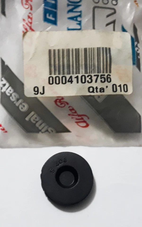 FIAT PUNTO MK1 - 1400 GT (1993 - 1999)/ TAPPO PIANALE ANTERIOR./ FRONT FLOOR CAP - Image 1 of 1