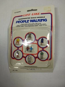 Life Like 1128 HO People Walking - Picture 1 of 5