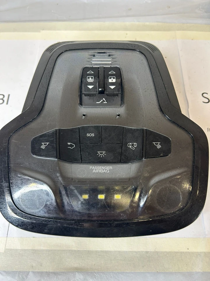 PLAFONIERA ALFA ROMEO STELVIO SERIE - Immagine 1 di 4